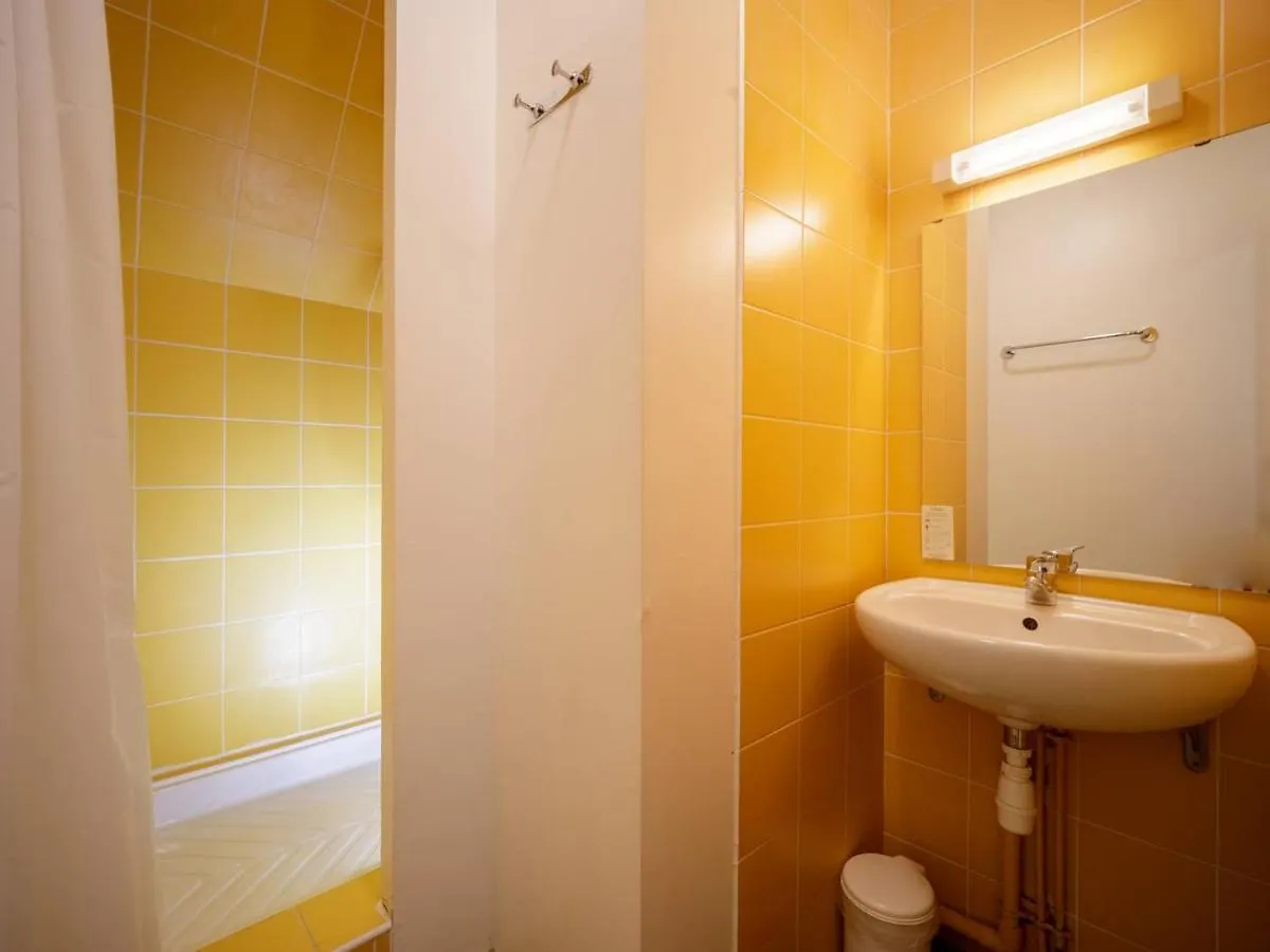 Apartment Appartement 10 Personnes Avec Balcon A Peyragudes - 3 Chambres, Navette Gratuite, Casier Skis - Fr-1-695-18 Germ France
